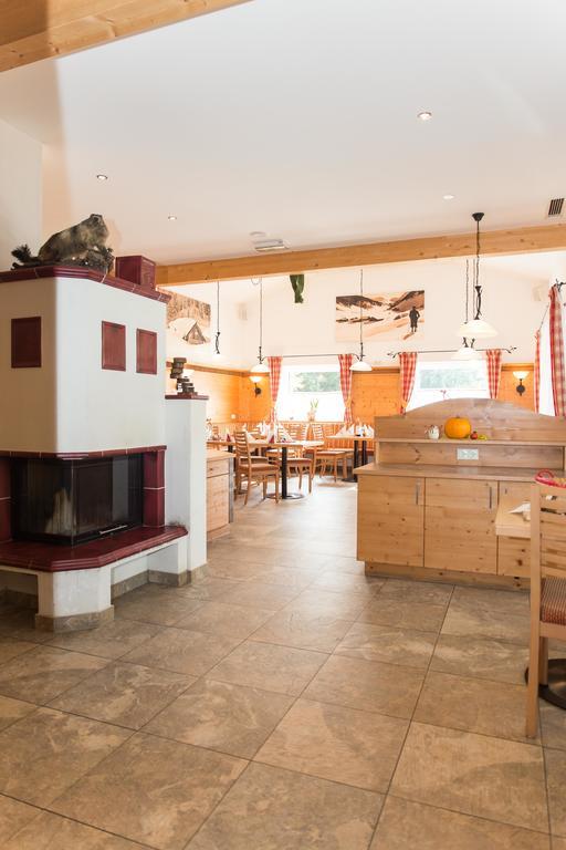 Landgasthof Alpenblick Altenmarkt im Pongau Dış mekan fotoğraf